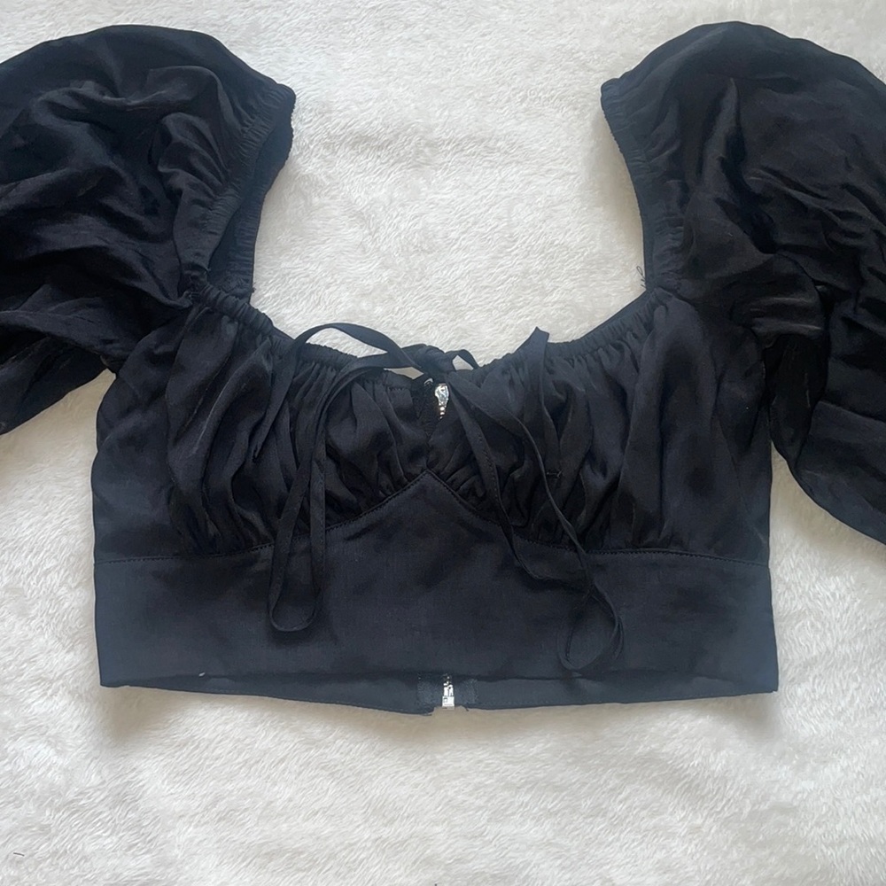 Adika Long Sleeve Crop Top